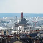 Regyn's Montmartre