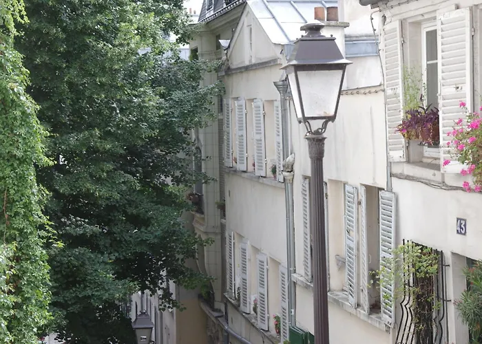 Hotel Regyn's Montmartre 2*