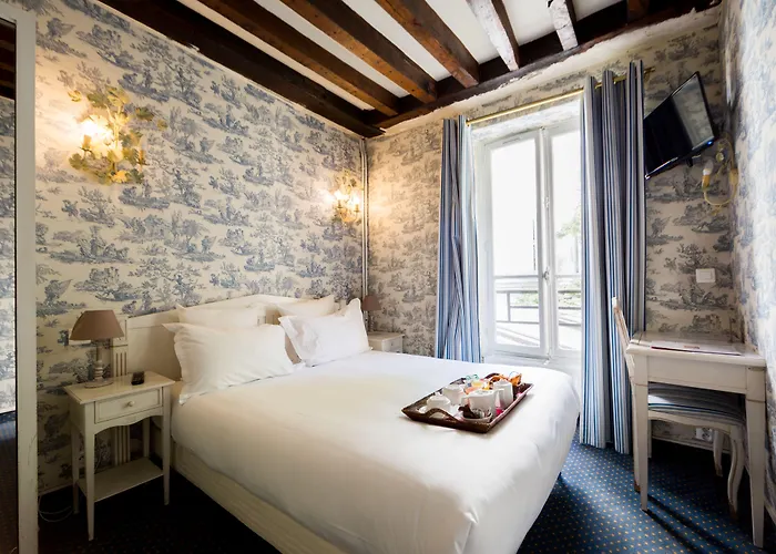 Regyn's Montmartre Hotel