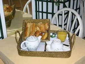 Regyn's Montmartre 2*