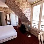 Regyn's Montmartre Szálloda