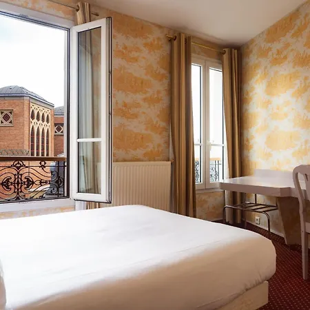 Regyn's Montmartre