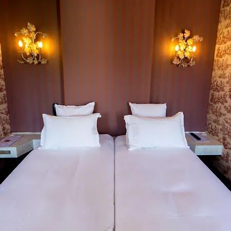 Regyn's Montmartre 2*
