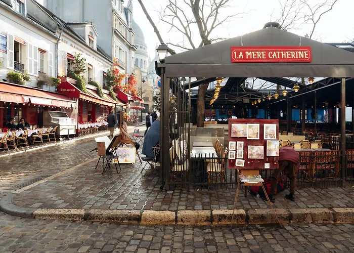 Regyn's Montmartre Hotel