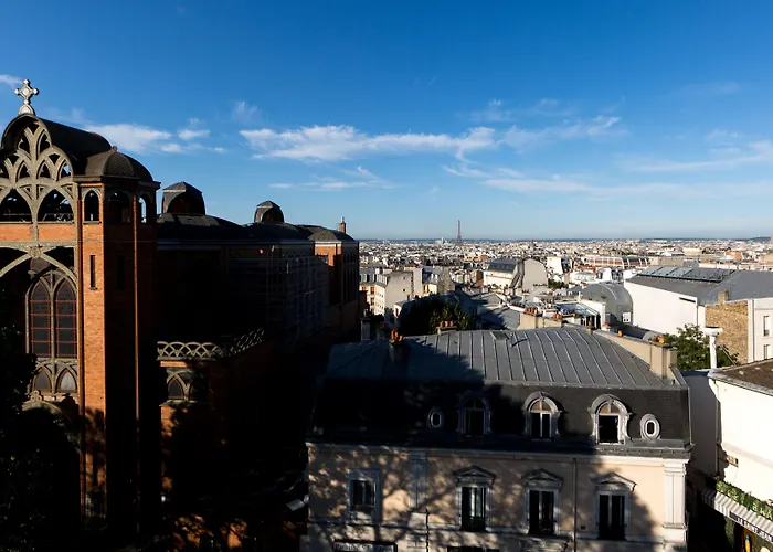 Regyn's Montmartre 2* Paris