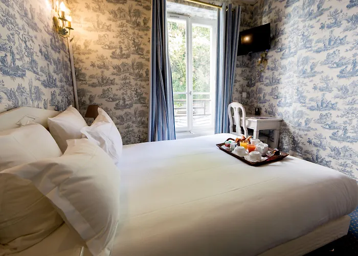 Regyn's Montmartre 2* Paris