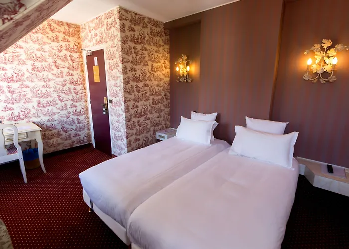 Regyn's Montmartre Paris