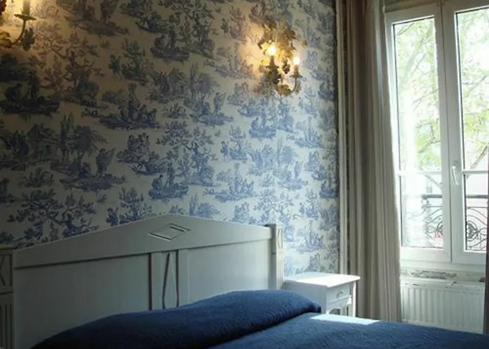 Hotel Regyn's Montmartre Paris