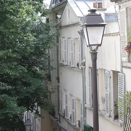 Hotel Regyn's Montmartre 2*