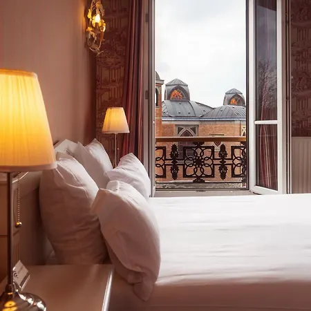 Hotel Regyn's Montmartre 2*