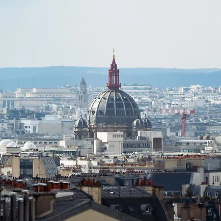 Regyn's Montmartre