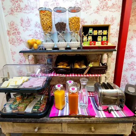 Regyn's Montmartre Paris
